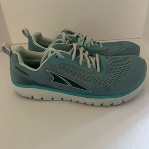 Altra Women's Provision 5, Women’s 9.5, GUC